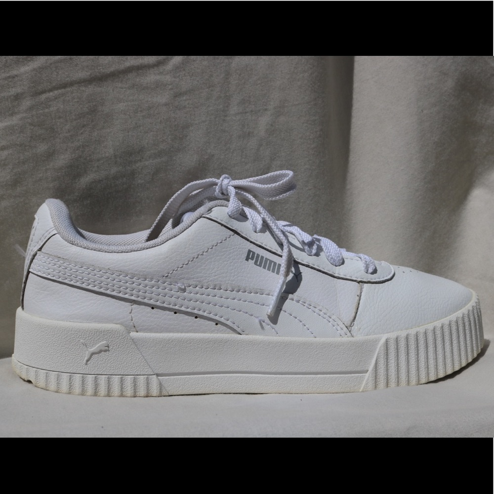 SOLD ON DE POP PUMA CARINA LOW 6.5 WHITE